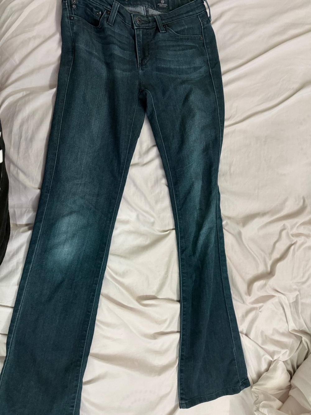 Women’s Dark Blue Flared Jeans - Classic Stretch Denim